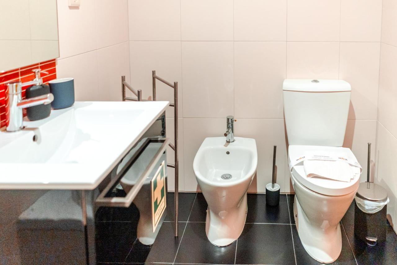 Cozy Studio In The Heart Of Lapa - 5Min Walk To Metro! Porto Exterior foto